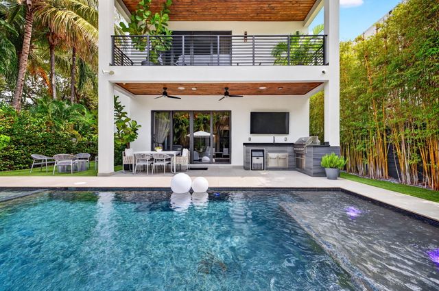1644 NE 4th Court, Fort Lauderdale, FL 33301
