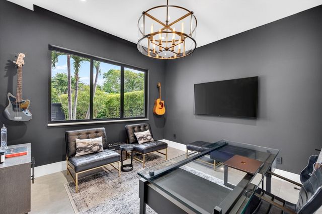 1644 NE 4th Court, Fort Lauderdale, FL 33301