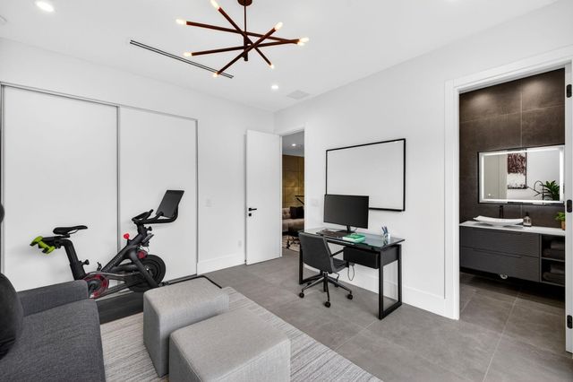 1644 NE 4th Court, Fort Lauderdale, FL 33301
