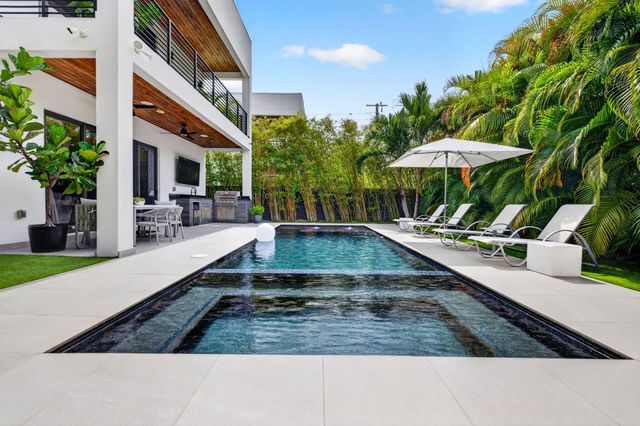 1644 NE 4th Court, Fort Lauderdale, FL 33301