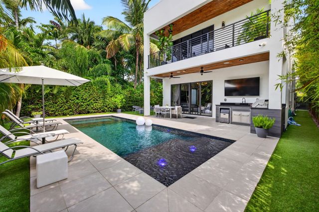 1644 NE 4th Court, Fort Lauderdale, FL 33301