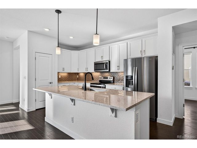 6311 Stable View St, Castle Pines, CO 80108