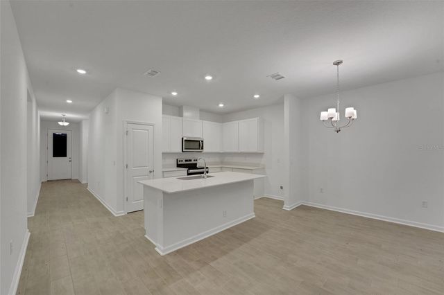 784 SUNSHOWER DRIVE, Lady Lake, FL 32159
