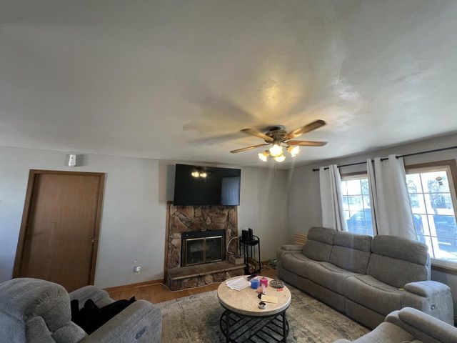 6908 W Greenbrook COURT, Milwaukee, WI 53223