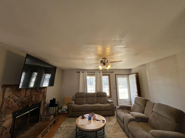 6908 W Greenbrook COURT, Milwaukee, WI 53223