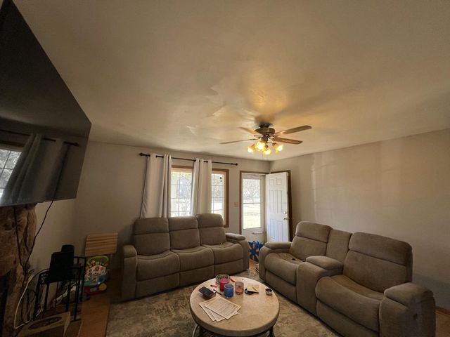 6908 W Greenbrook COURT, Milwaukee, WI 53223