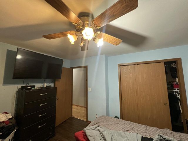 6908 W Greenbrook COURT, Milwaukee, WI 53223