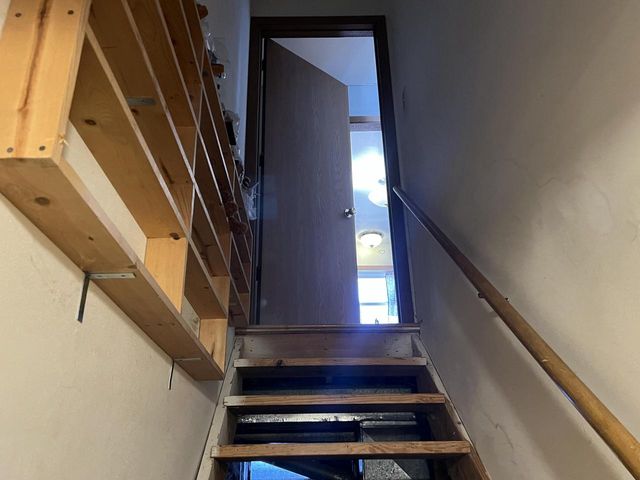 6908 W Greenbrook COURT, Milwaukee, WI 53223