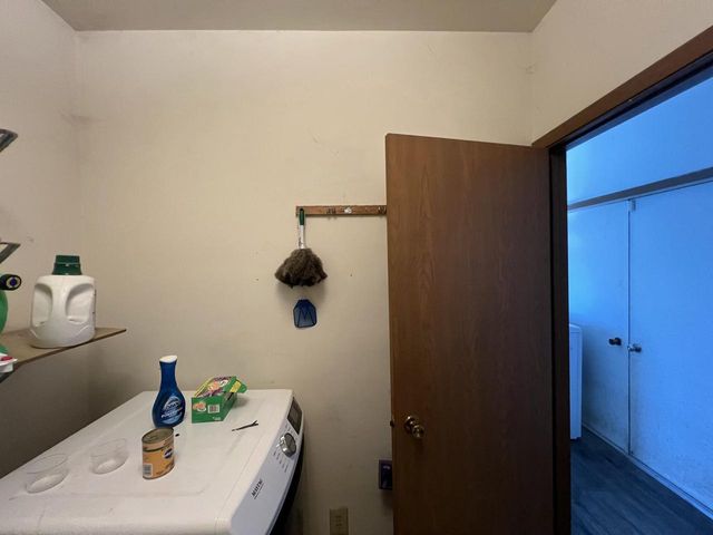 6908 W Greenbrook COURT, Milwaukee, WI 53223