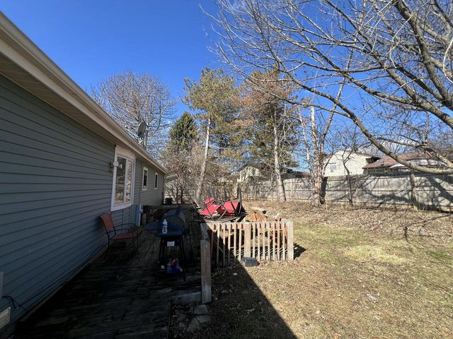 6908 W Greenbrook COURT, Milwaukee, WI 53223