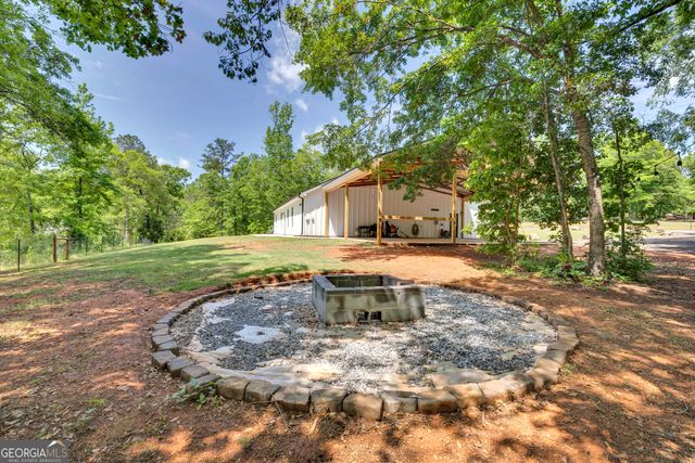 565 Hawks Trail, Newborn, GA 30056