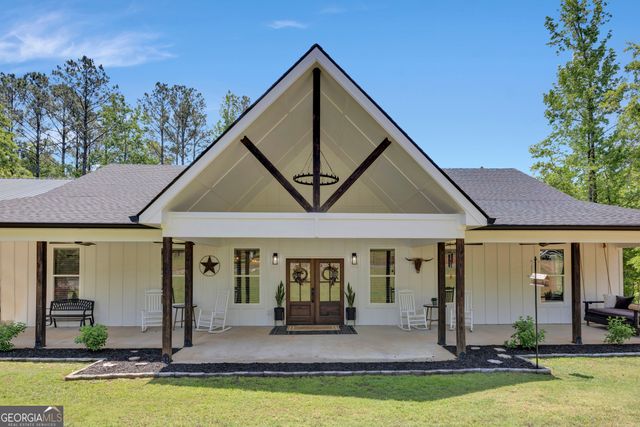 565 Hawks Trail, Newborn, GA 30056