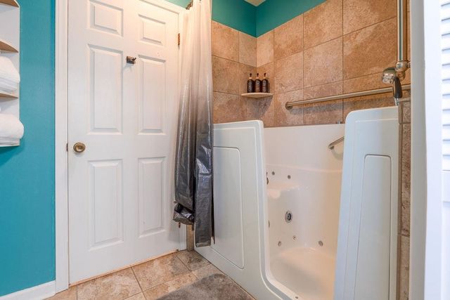 4308 Ferry Rd, Bourg, LA 70343