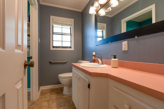 4308 Ferry Rd, Bourg, LA 70343