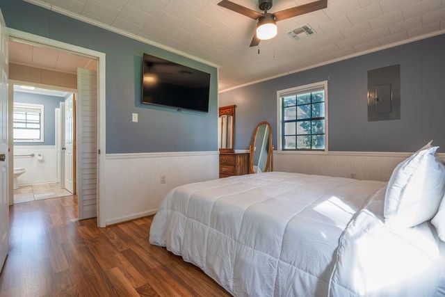 4308 Ferry Rd, Bourg, LA 70343