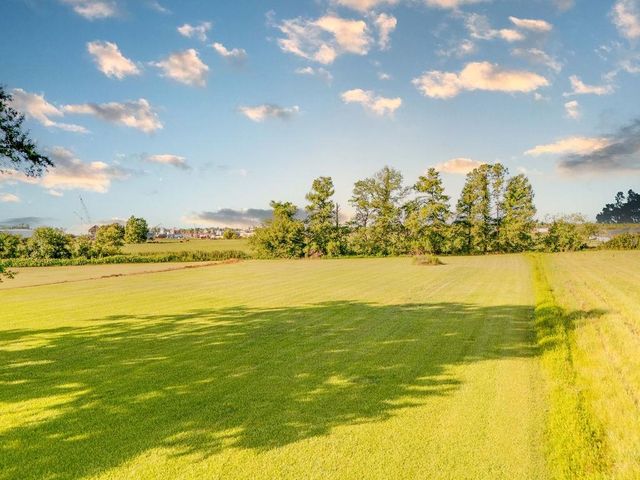 4308 Ferry Rd, Bourg, LA 70343