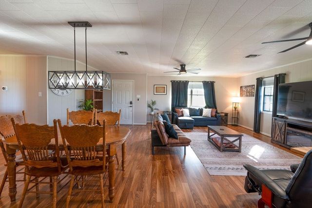 4308 Ferry Rd, Bourg, LA 70343