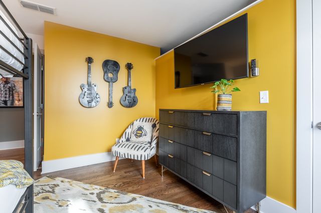 20A Fern Ave, Nashville, TN 37207