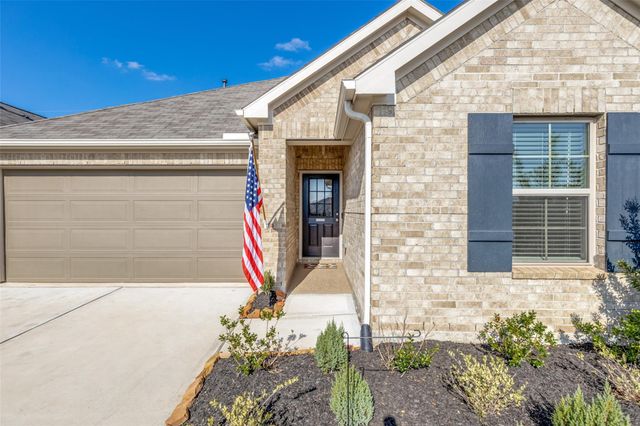 949 Gentle Moss Drive, Magnolia, TX 77354