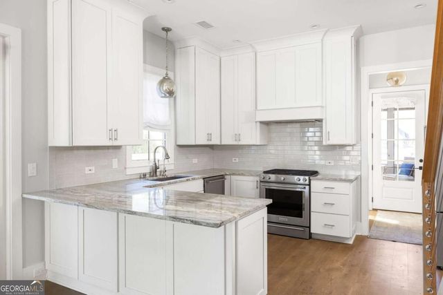 11231 Serenbe Lane, Chattahoochee Hills, GA 30268