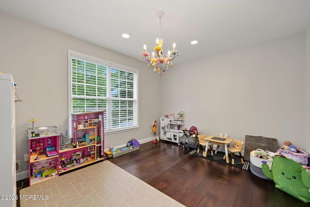 27 Goshawk Court, Morganville, NJ 07751