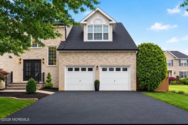 27 Goshawk Court, Morganville, NJ 07751
