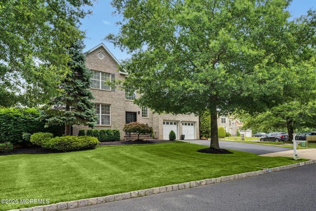 27 Goshawk Court, Morganville, NJ 07751