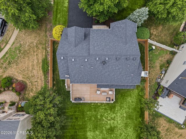 27 Goshawk Court, Morganville, NJ 07751