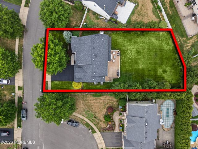 27 Goshawk Court, Morganville, NJ 07751
