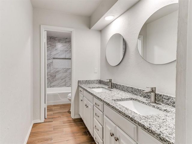 2921 Shadybrook Drive, Midwest City, OK 73110