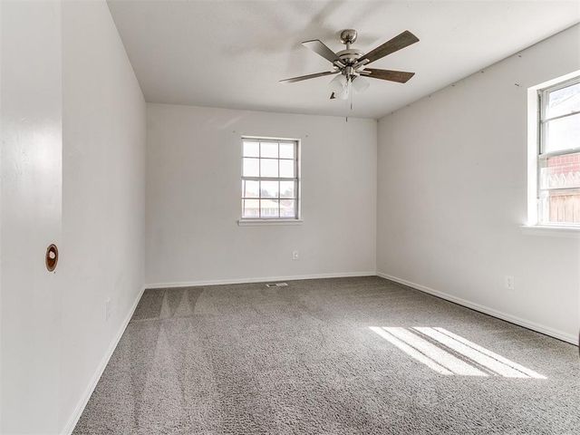 2921 Shadybrook Drive, Midwest City, OK 73110