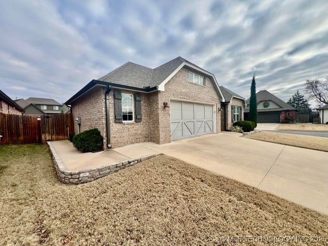 12179 S 104th Avenue E, Bixby, OK 74008