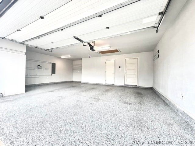 12179 S 104th Avenue E, Bixby, OK 74008