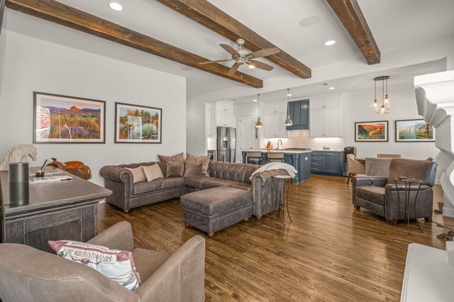 3649 Shelby Drive, Fort Worth, TX 76109