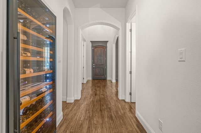 3649 Shelby Drive, Fort Worth, TX 76109