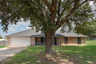 6268 Crest Lane, Oak Grove, TX 75142