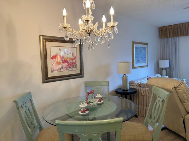 6263 NE 19th Avenue 906, Fort Lauderdale, FL 33308