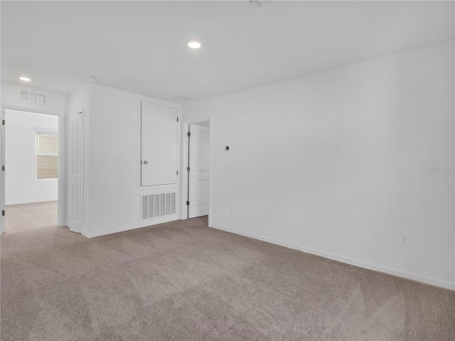 5742 PURPLE FINCH AVENUE, Wimauma, FL 33598