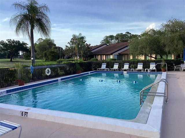 6211 TIMBER LAKE DRIVE B4, Sarasota, FL 34243