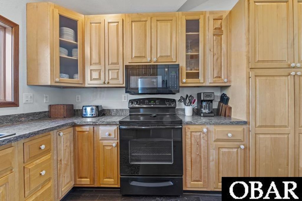 Image 6 of property listing at 766 Sunrise Court Lot 113, Corolla, NC 27927