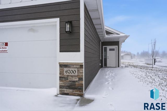 6700 W Belgrave Trl Trail, Sioux Falls, SD 57106