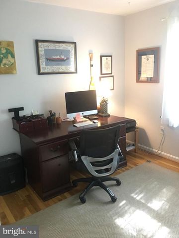 8705 YARDLEY DR, Alexandria, VA 22308