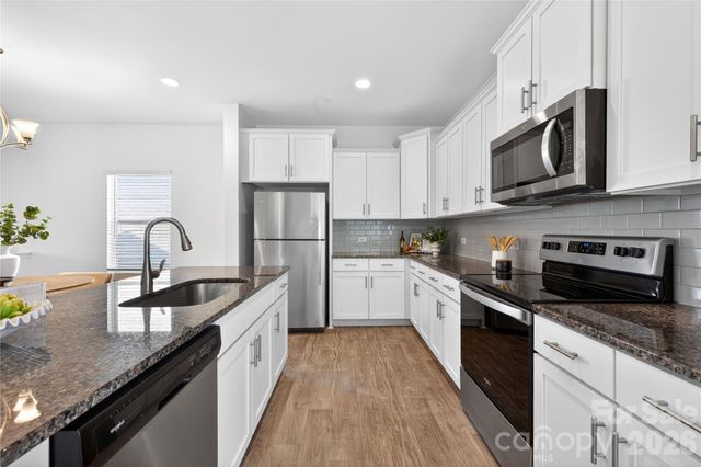 6013 Santee River Way 39, Belmont, NC 28012