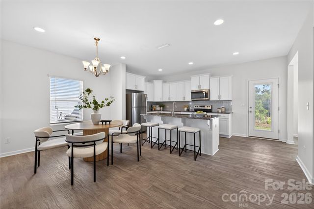 6013 Santee River Way 39, Belmont, NC 28012