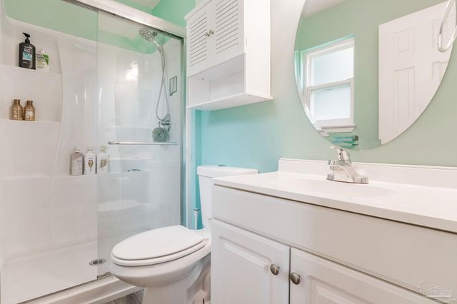 520 Selina St, Pensacola, FL 32503