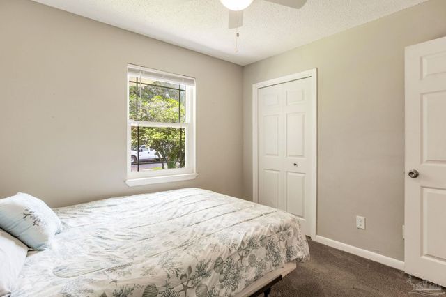 520 Selina St, Pensacola, FL 32503