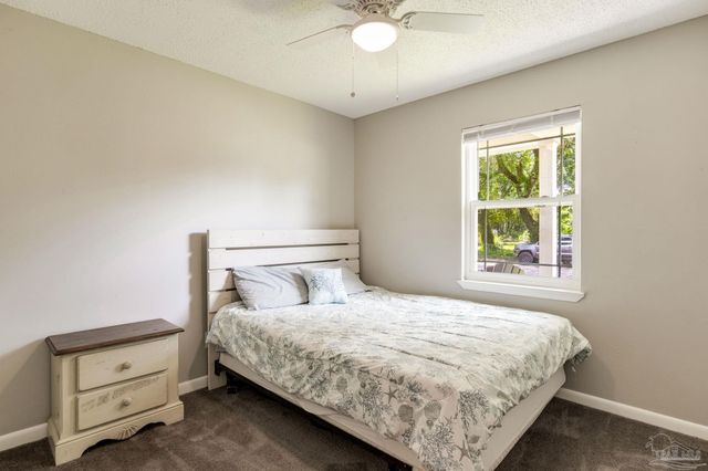 520 Selina St, Pensacola, FL 32503