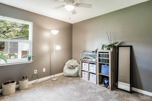 520 Selina St, Pensacola, FL 32503