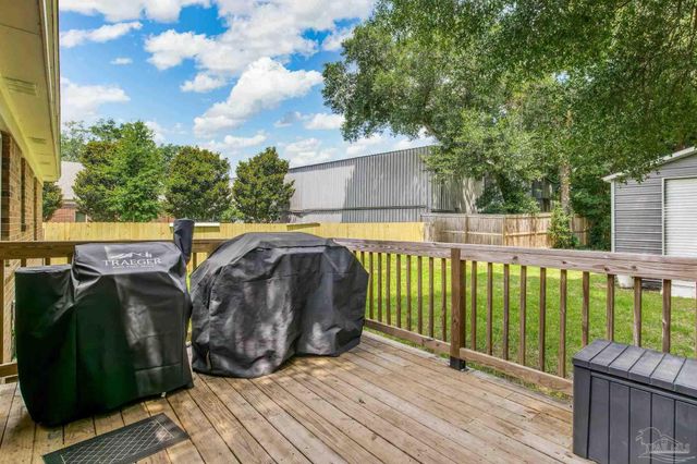 520 Selina St, Pensacola, FL 32503