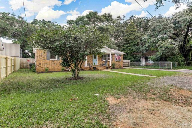 520 Selina St, Pensacola, FL 32503